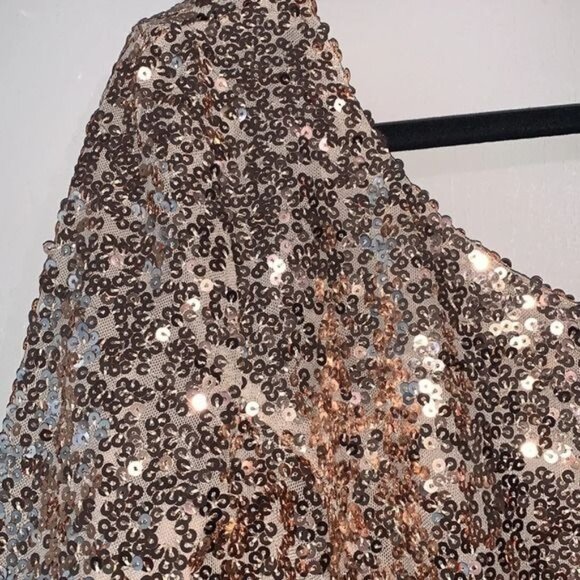 Fashion Nova Champagne One Shoulder Sequin Gown W/Side Slit Size M - Picture 4 of 11